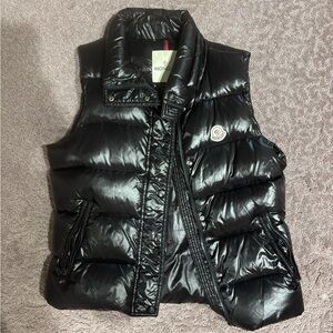 Moncler Shiny Black Outerwear